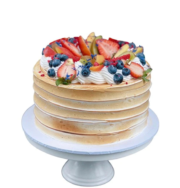 Pavlova Cake